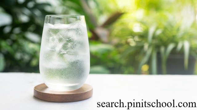 Viral Minum Air Es usai Makan Berlemak Bikin Gampang Gendut